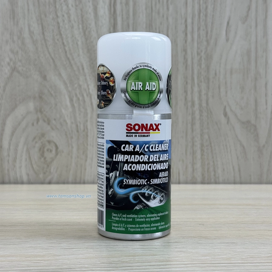 Chai vệ sinh điều hòa Sonax giúp làm sạch hệ thống điều hòa xe ô tô, khử mùi khó chịu và mang lại không khí trong lành cho không gian nội thất.