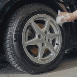 Chai xịt bọt làm sạch bảo dưỡng lốp xe ôtô Sonax Tyre care 400ml
