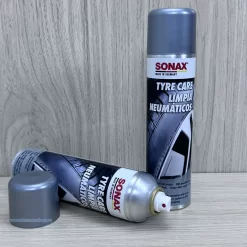 Chai làm sạch và bảo dưỡng lốp xe ô tô Sonax Tyre Care 435300