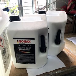 Dung dịch bảo dưỡng nhựa xe ôtô Sonax Plastic Care 205500 5 lít