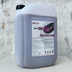 Dung dịch không chạm BIO 30 rửa xe máy, ôtô con, xe khách, ô tô tải.