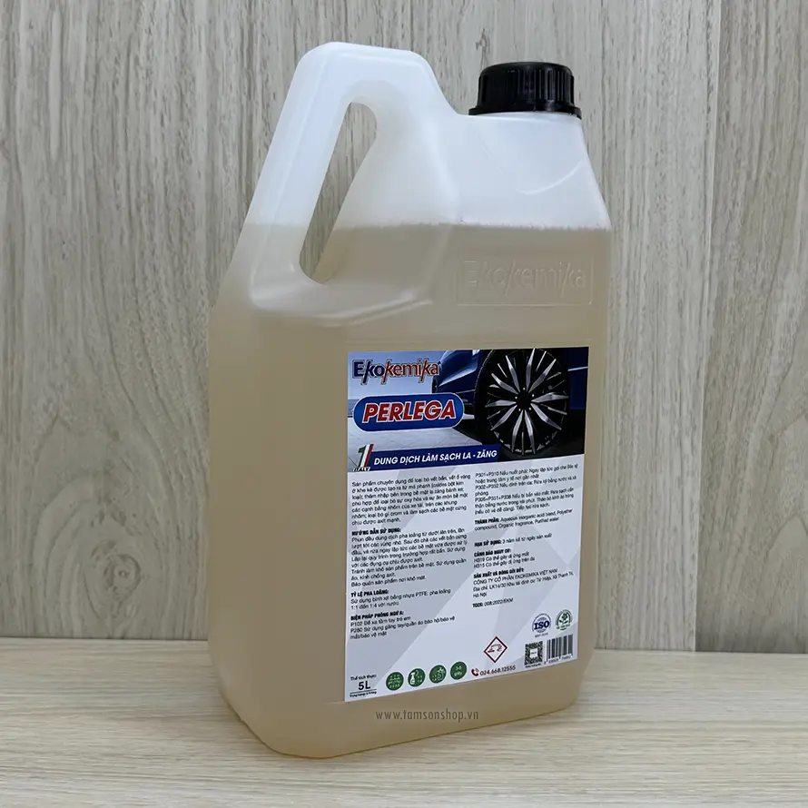 Dung dịch tẩy rửa lazang ô tô Perlega - Loại bỏ chất bẩn, vết ố, rỉ sét, bụi phanh cũng như các mảng bám trên vành bánh xe.