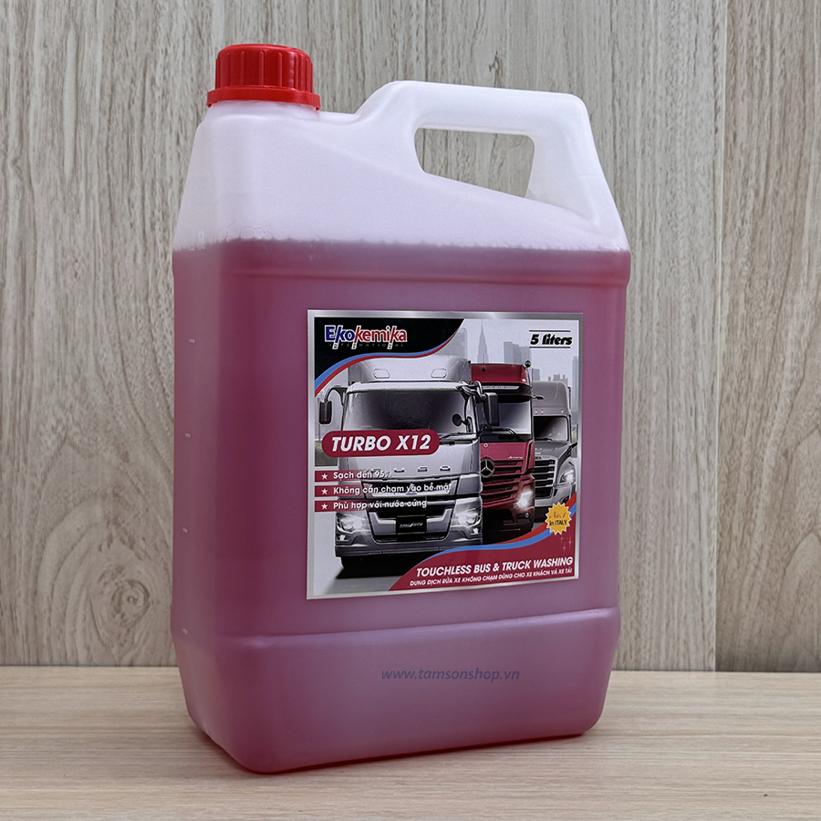 Dung dịch không chạm Turbo X12 rửa xe ôtô tải, ô tô khách, xe công trình.