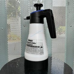 Bình xịt dung dịch chăm sóc xe Sonax Pump Vaporiser, kháng hóa chất có tính kiềm và axit.