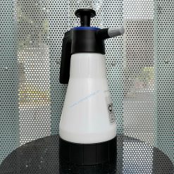 Bình xịt dung dịch chăm sóc xe Sonax Pump Vaporiser, kháng hóa chất có tính kiềm và axit.