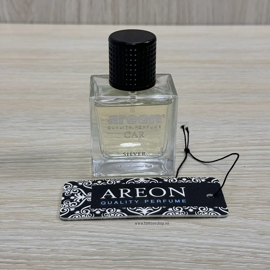 Nước hoa Areon Silver Mùi hương Bạc thu hút bởi sự tinh tế và đẳng cấp. Mùi thơm của sự nam tính, tươi mát, thanh lịch và sang trọng.